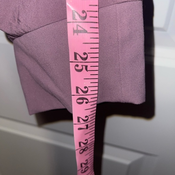 Athleta Attitude Pant in Volcanic Violet Size 4 - Picture 10 of 10